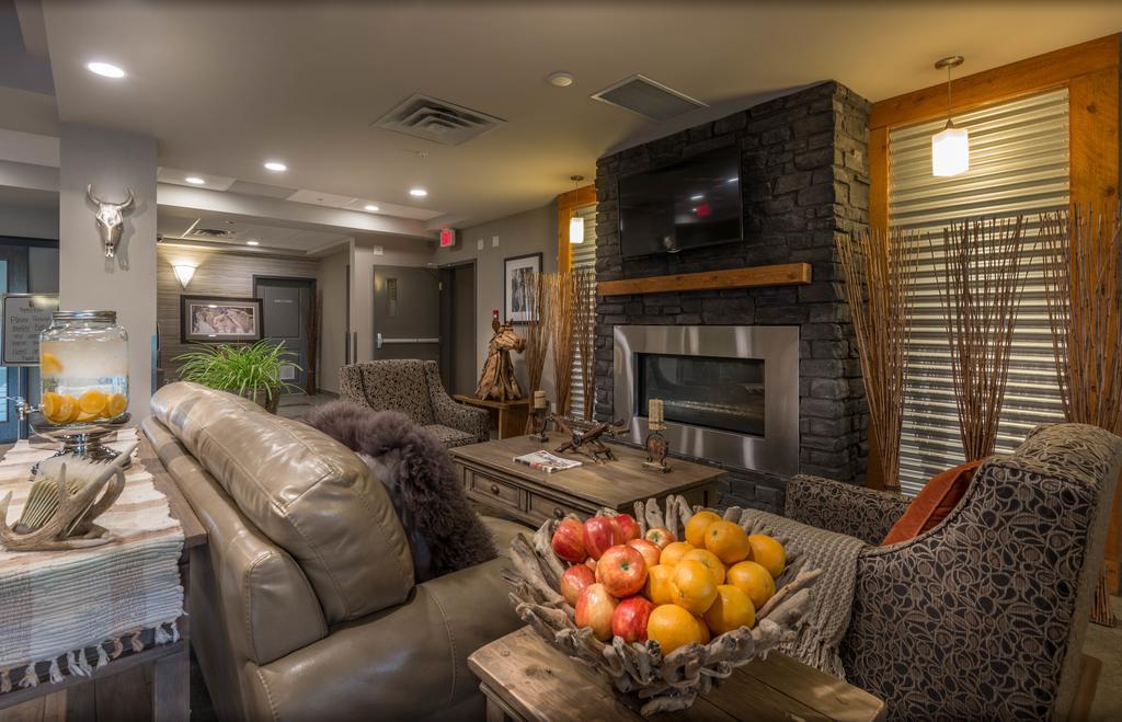 Timber Ridge Inn And Suites Fox Creek ภายนอก รูปภาพ