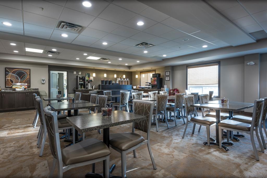 Timber Ridge Inn And Suites Fox Creek ภายนอก รูปภาพ