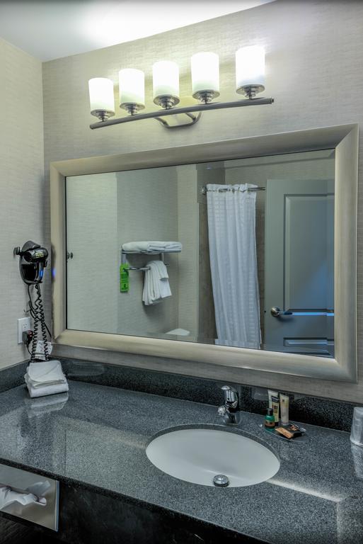 Timber Ridge Inn And Suites Fox Creek ห้อง รูปภาพ